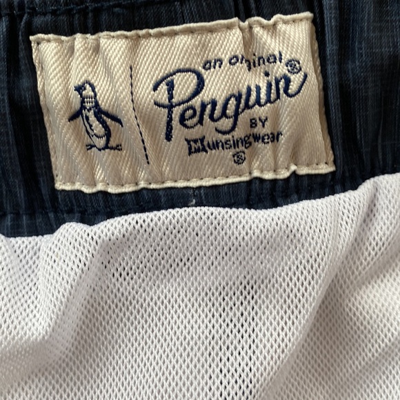 Penguin men’s swim suit size XL. Blue with white stripe “original” with liner. - Picture 4 of 6